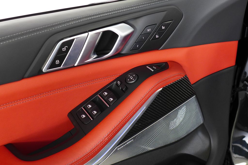 Thumbnail: 2024 BMW X5 - 12