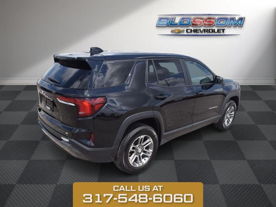 2025 GMC Terrain #7