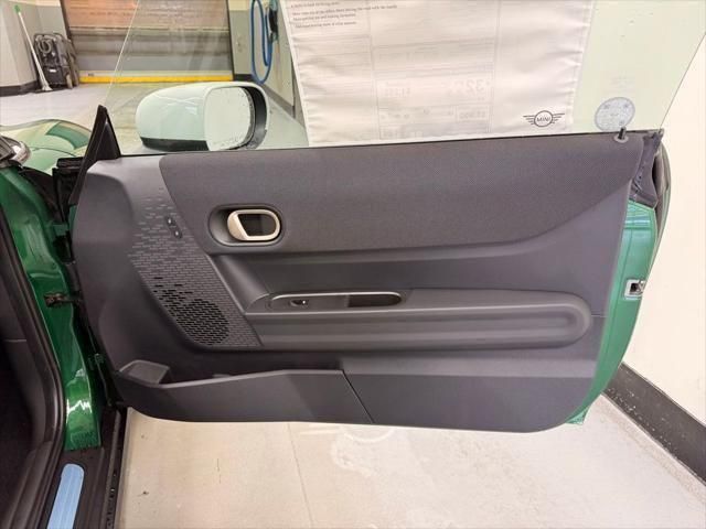 Thumbnail: 2026 MINI Cooper - 21