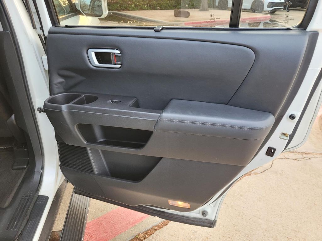 used 2011 Honda Pilot car, priced at $5,995