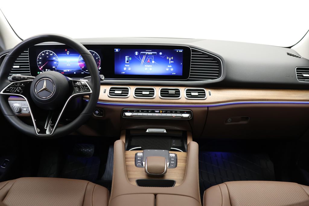 Thumbnail: 2026 Mercedes-Benz GLE - 17