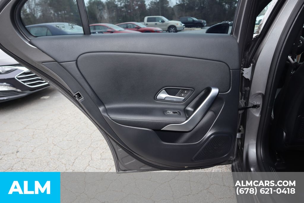 Used 2022 Gray Mercedes-Benz A 220 image 21