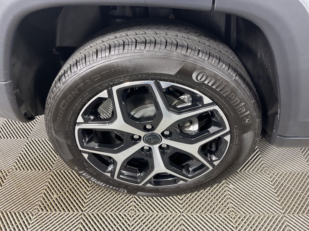 Thumbnail: 2025 Jeep Compass - 12