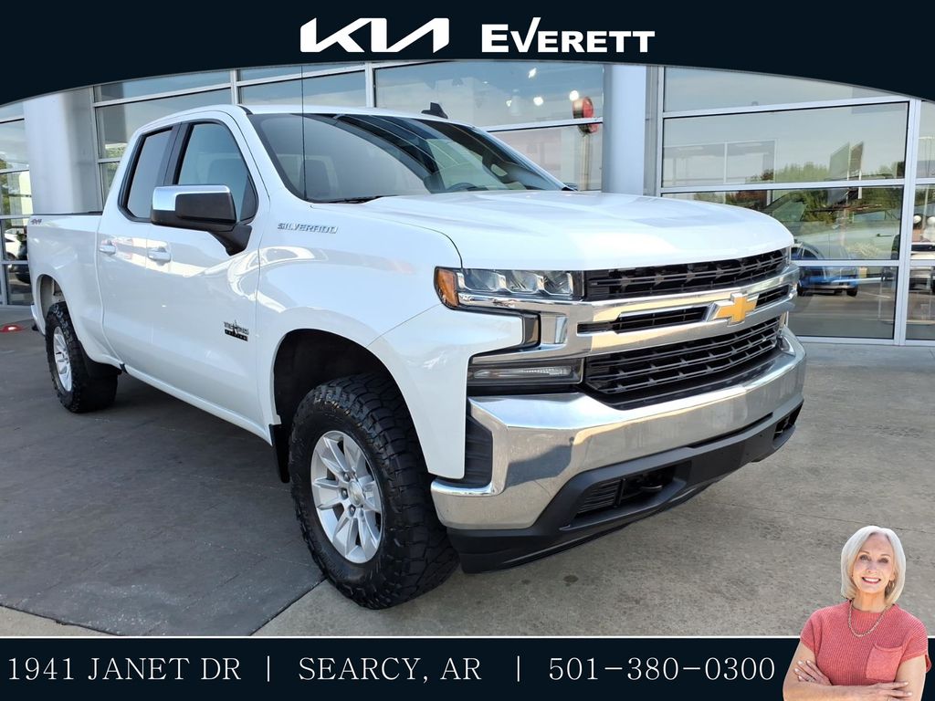 Summit White 2019 Chevrolet Silverado 1500 Pickup Truck Four-Wheel Drive 8-Speed Automatic