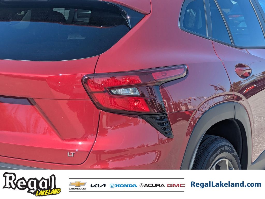 used 2025 Chevrolet Trax car, priced at $19,592