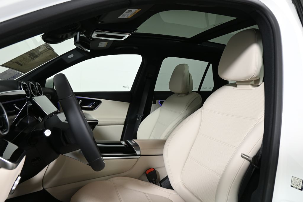 Thumbnail: 2026 Mercedes-Benz GLC - 13