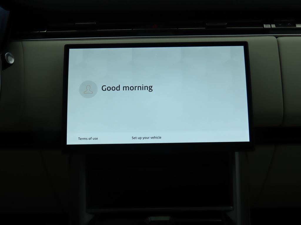 Thumbnail: 2025 Land Rover Range Rover - 15