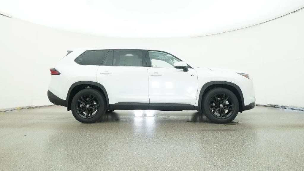 2025 Toyota Grand Highlander Limited 26
