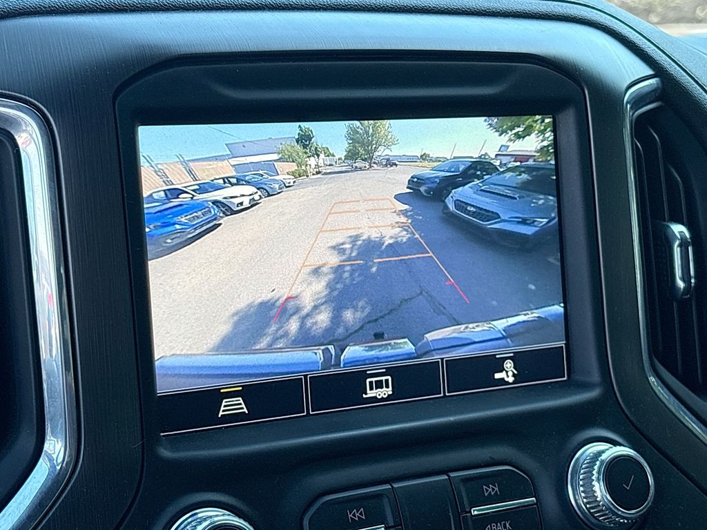 Used 2021 Red GMC AT4 image 14