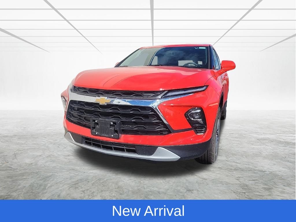 Habanero Orange 2026 Chevrolet Blazer SUV / Crossover 9-Speed Automatic Overdrive