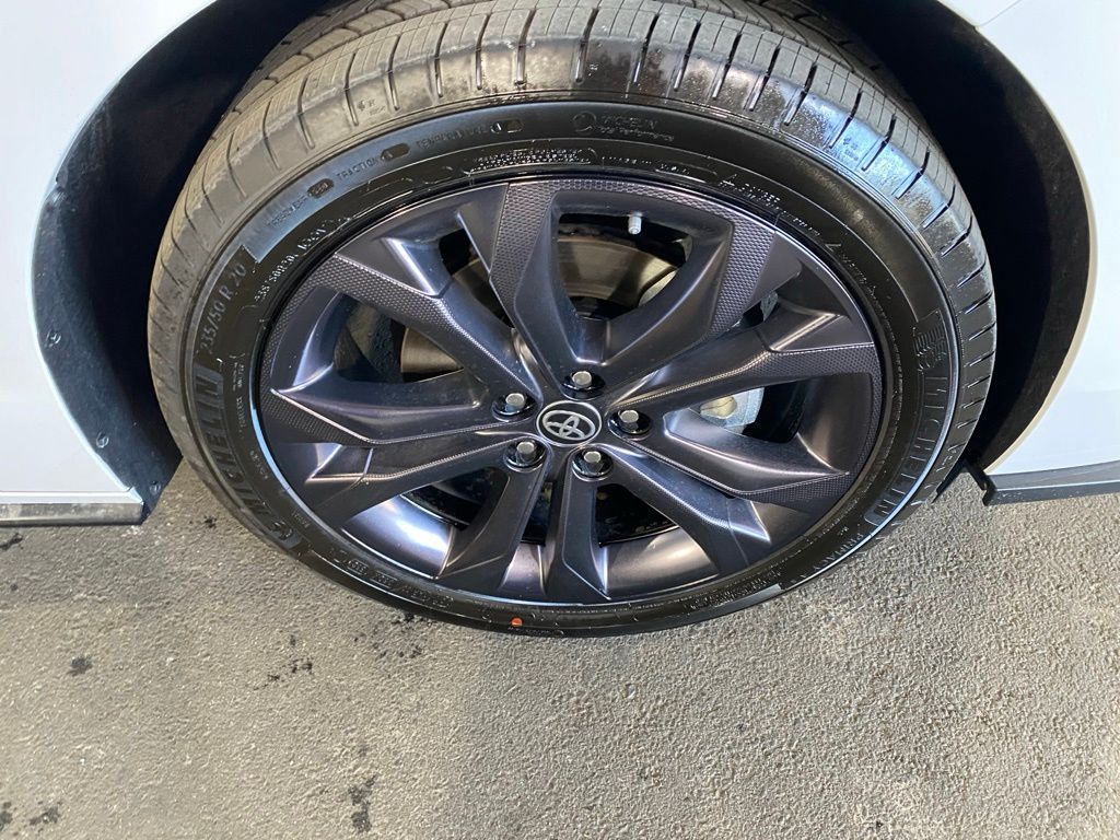Thumbnail: 2026 Toyota Sienna - 9