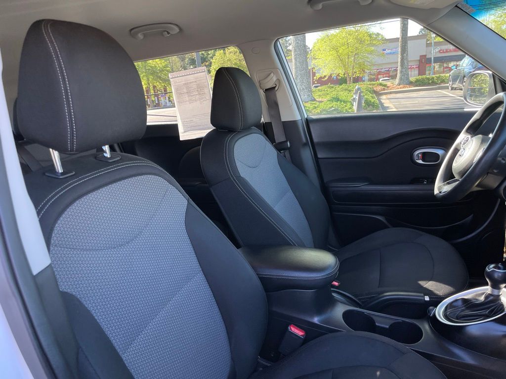 Thumbnail: 2018 Kia Soul - 30