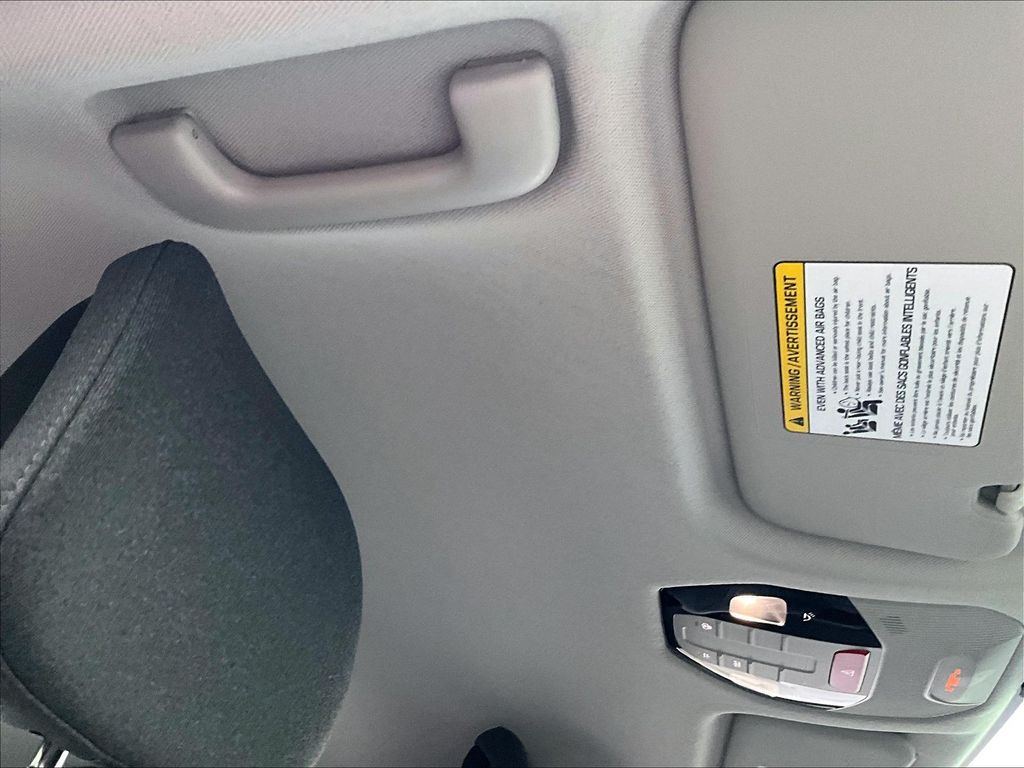 2025 Kia K4 — photo 22