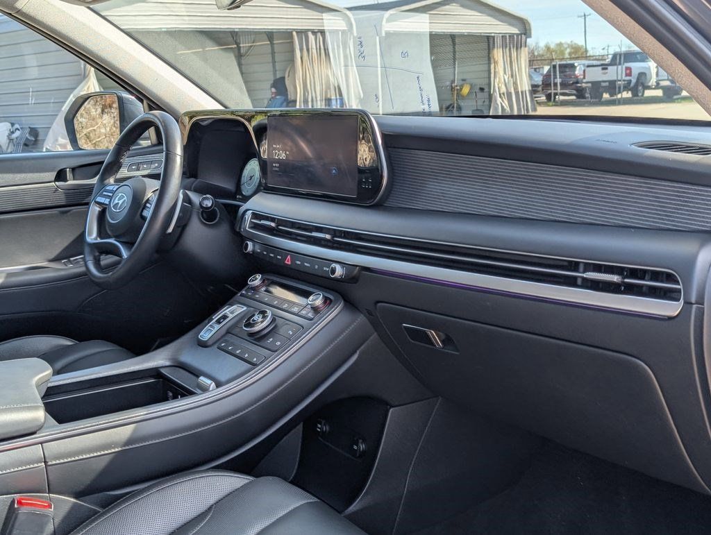 2024 Hyundai Palisade Limited Gray at Shottenkirk Kia Fort Bend