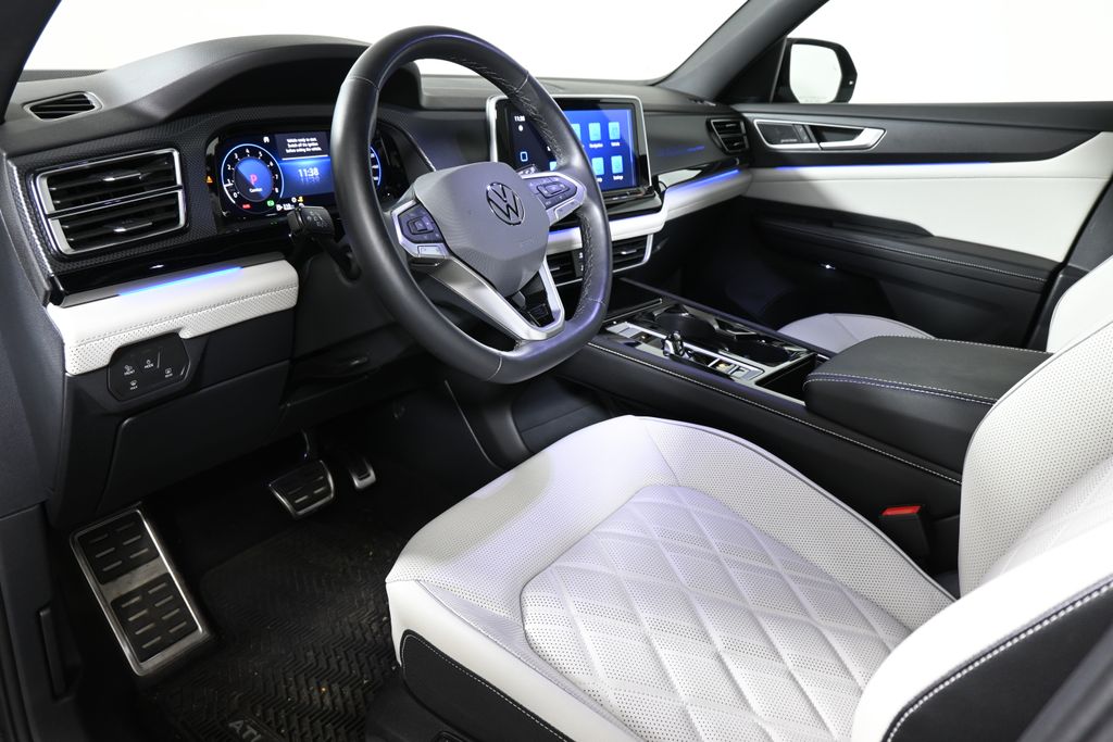 2024 Volkswagen Atlas SEL 13