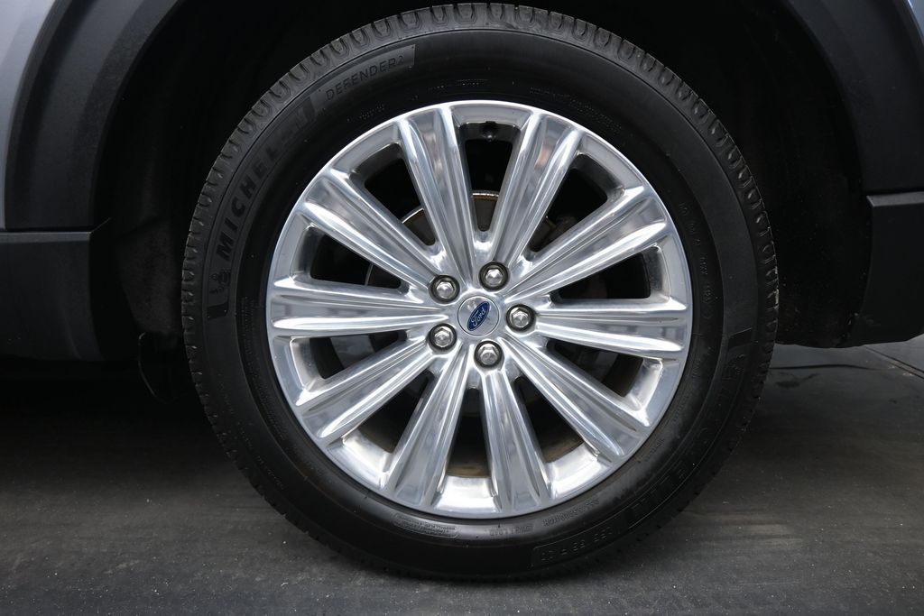 2020 Ford Explorer Limited Silver at Matthews Motors of Wilmington