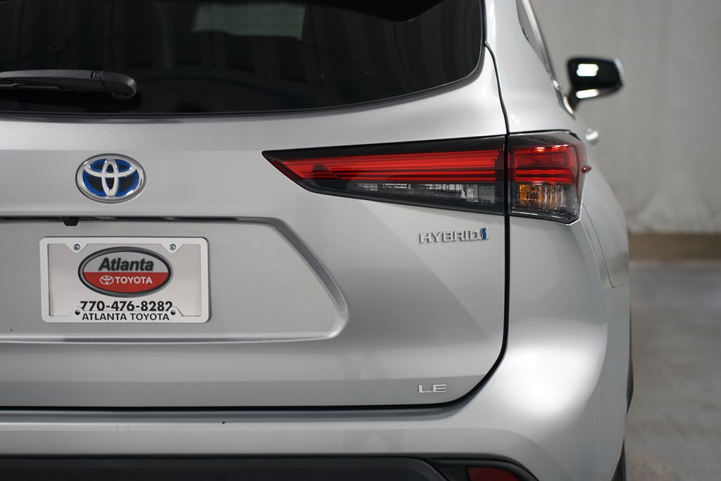 2023 Toyota Highlander LE 10