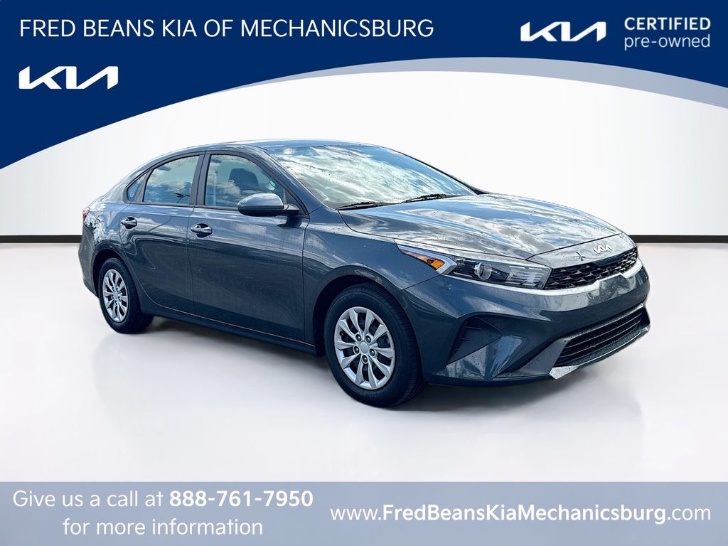 Gravity Gray 2024 Kia Forte LX FWD Sedan Front-Wheel Drive Continuously Variable Transmission
