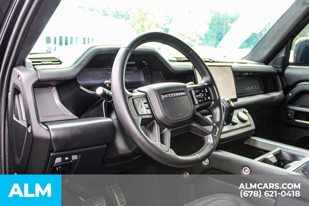 Used 2025 Black Land Rover X image 30