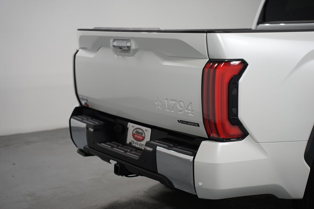 Thumbnail: 2025 Toyota Tundra - 10