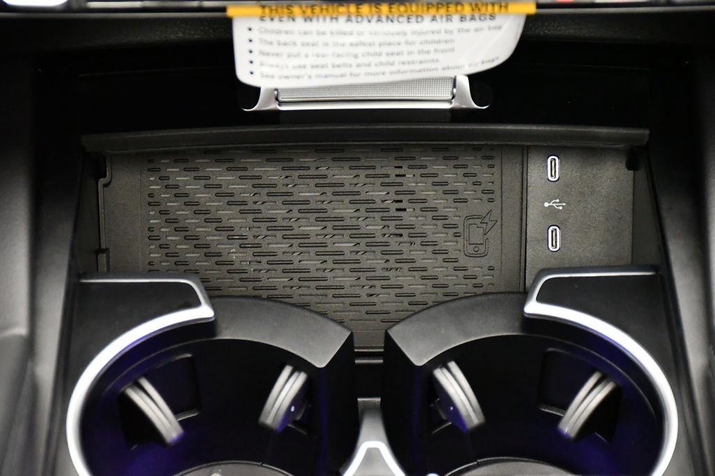 Thumbnail: 2026 Mercedes-Benz GLE - 30