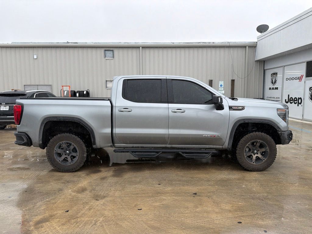 2023 GMC Sierra 4WD Crew Cab Short Box AT4X's photo