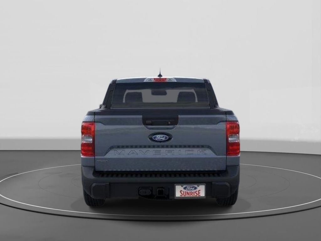 New 2026 Ford Maverick Lariat 4D Crew Cab