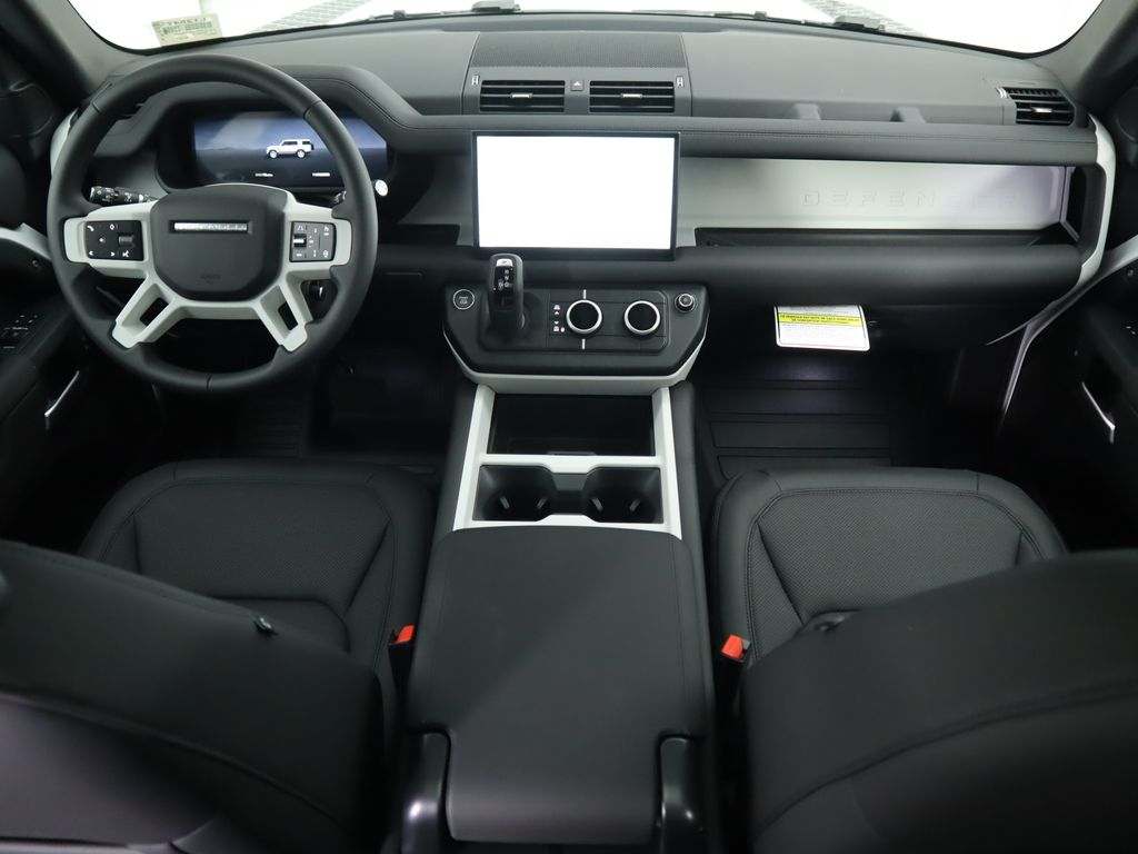 2025 Land Rover Defender 130 13
