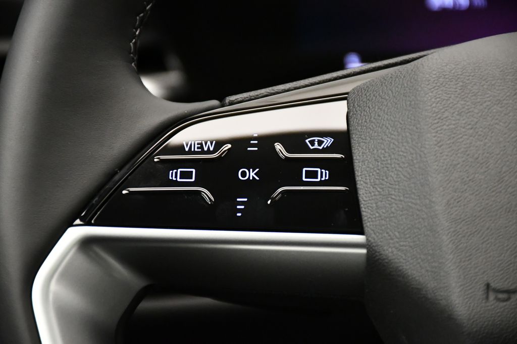 Thumbnail: 2025 Audi Q5 - 22