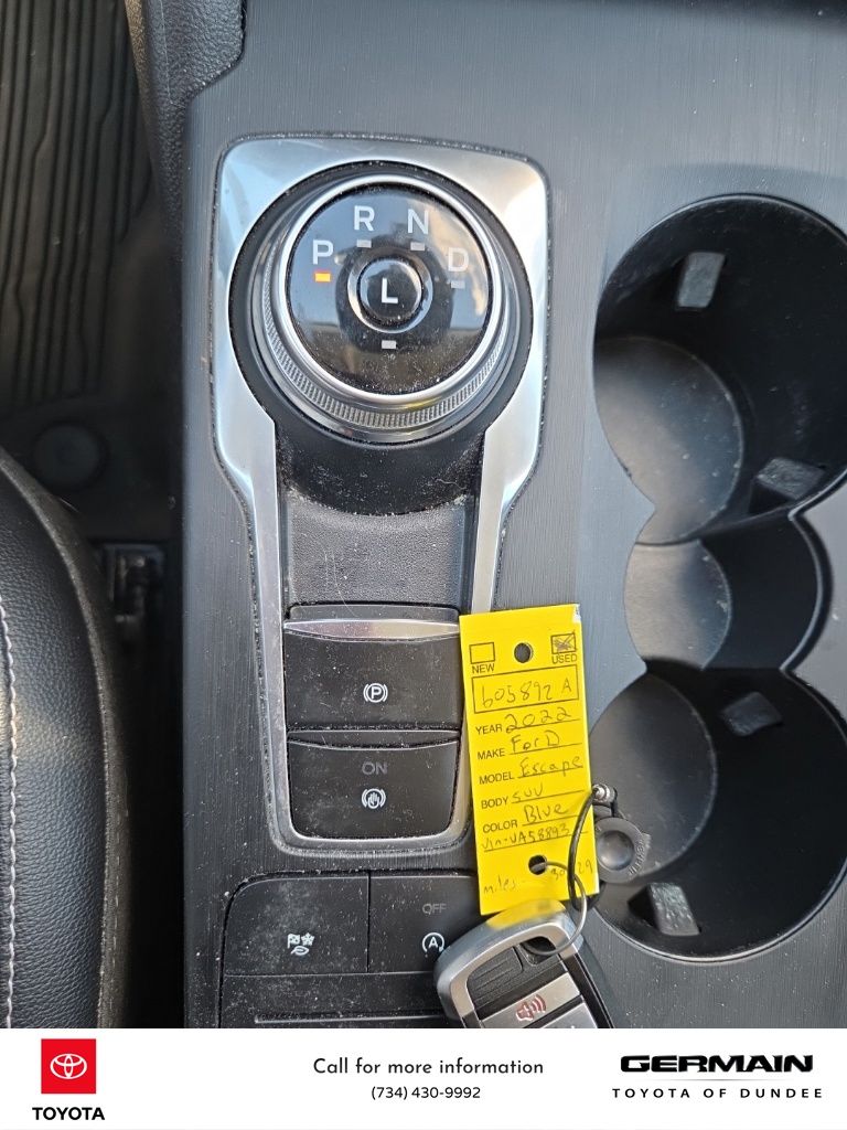2022 Ford Escape SEL photo 30