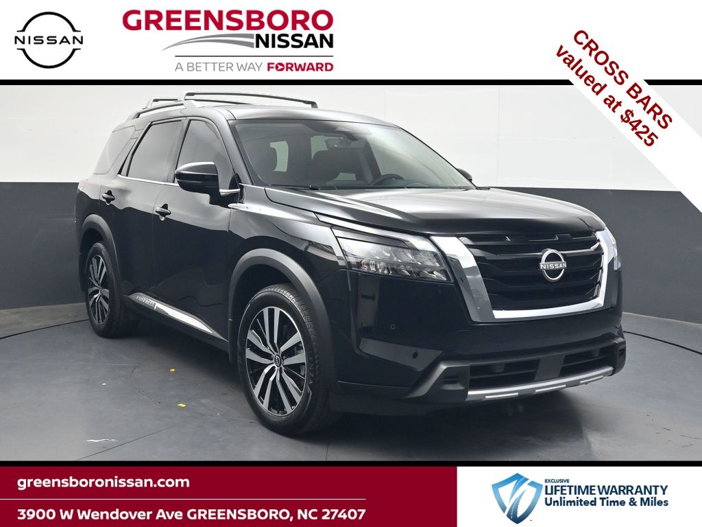 Super Black 2025 Nissan Pathfinder SUV / Crossover Front-Wheel Drive 9-Speed Automatic