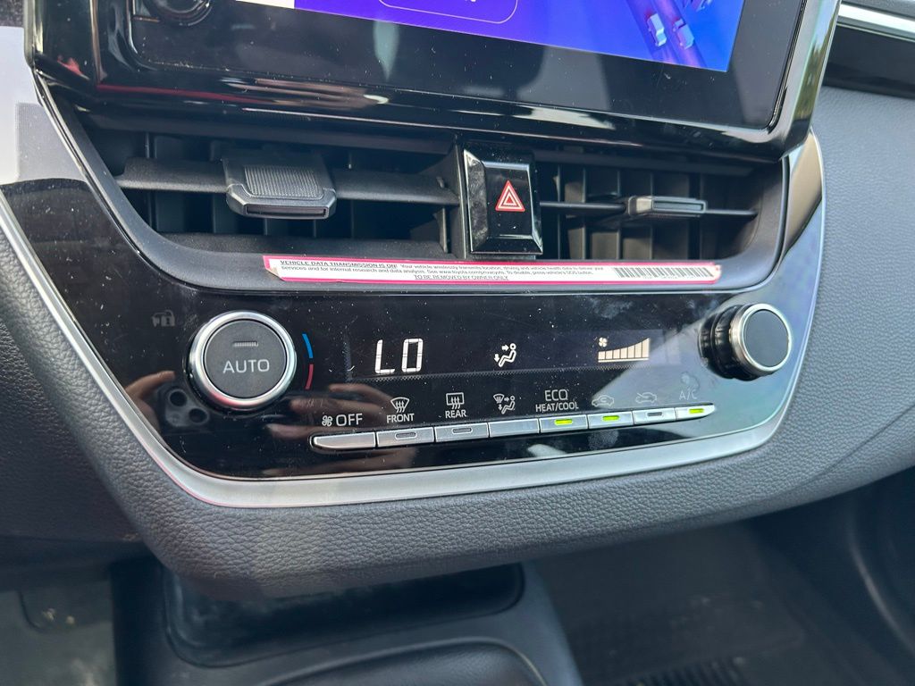 2024 Toyota Corolla LE 25