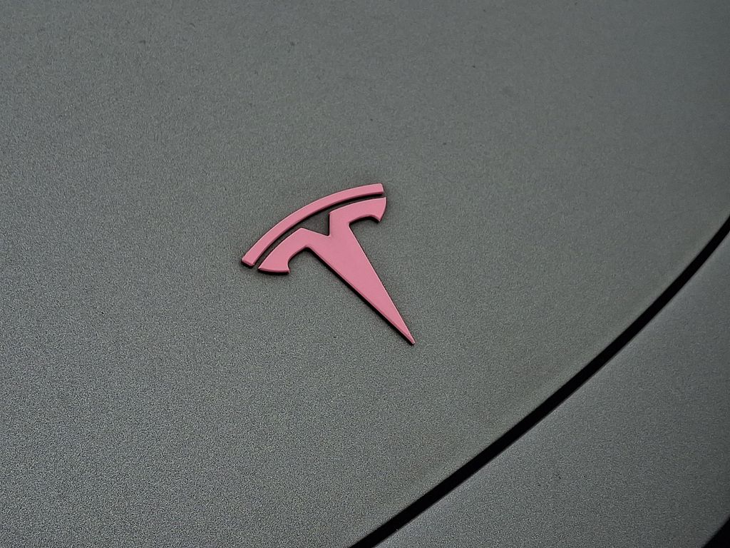 Thumbnail: 2021 Tesla Model Y - 4
