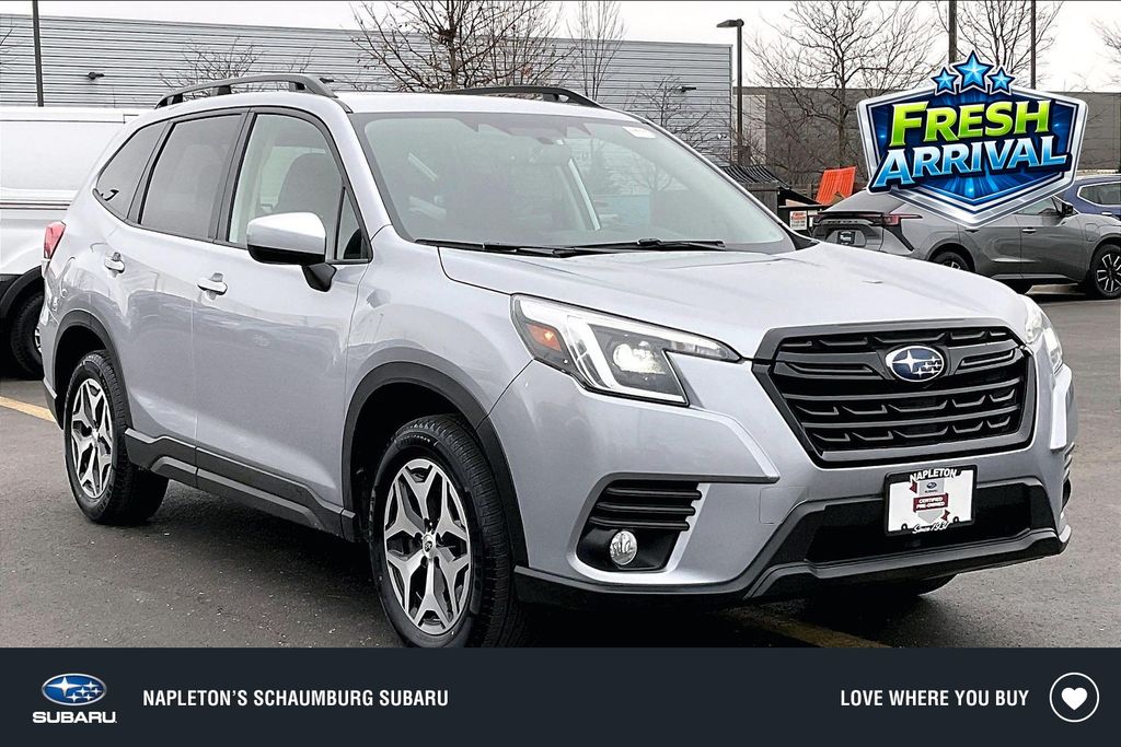 Ice Silver Metallic 2022 Subaru Forester Premium Crossover AWD SUV / Crossover All-Wheel Drive Continuously Variable Transmission