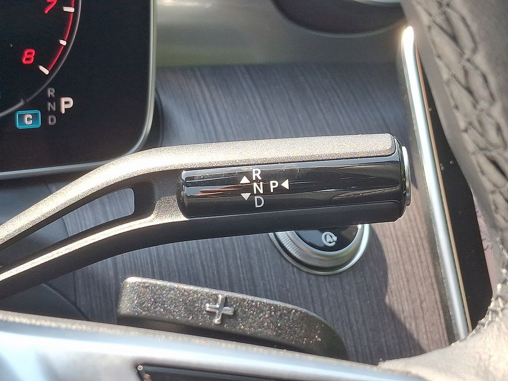 2025 Mercedes-Benz C-Class C 300 15