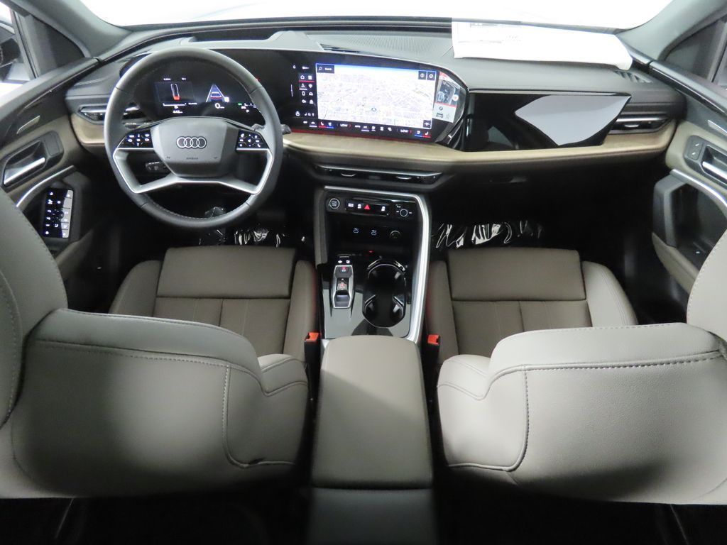 Thumbnail: 2025 Audi Q5 - 11