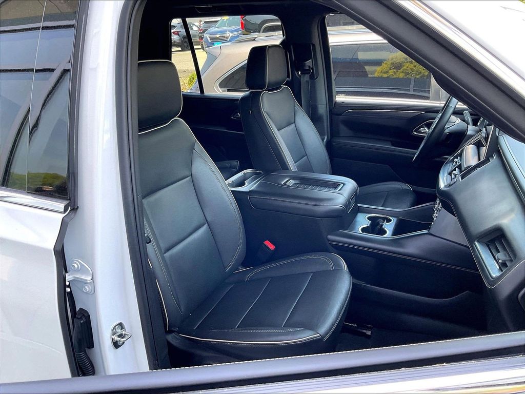 2023 GMC Yukon — photo 11