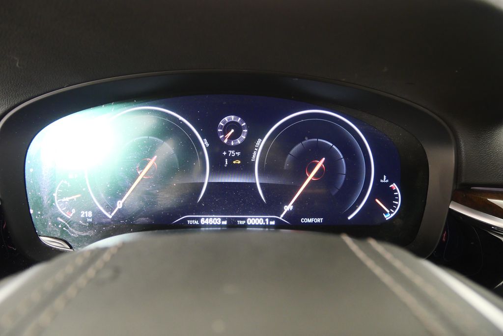 Thumbnail: 2019 BMW 5 Series - 19