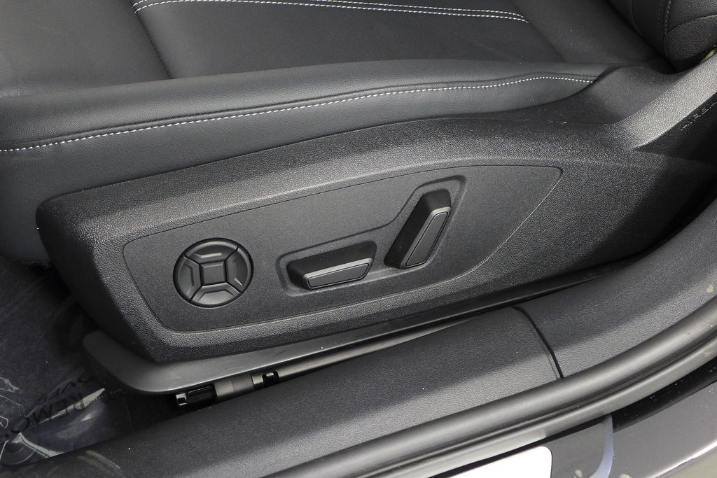 Thumbnail: 2025 Audi A5 - 21