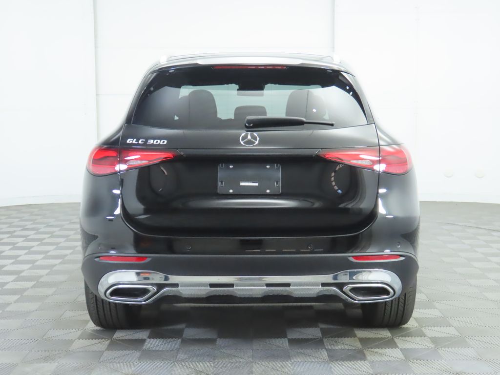 Thumbnail: 2025 Mercedes-Benz GLC - 6