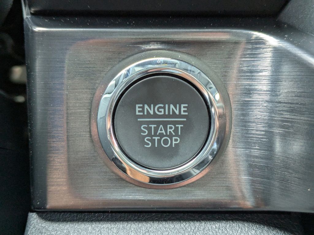 2026 Ford F-350 Super Duty LARIAT