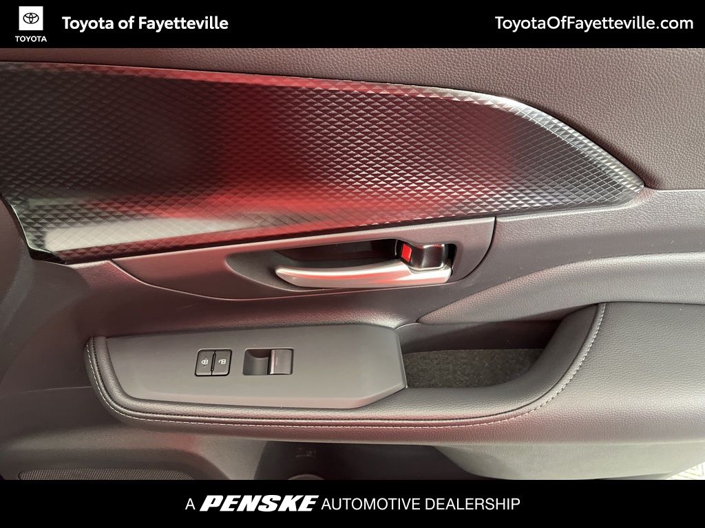 Thumbnail: 2026 Toyota Grand Highlander - 11