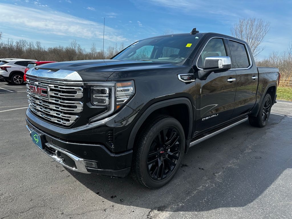 View vehicle photo 7