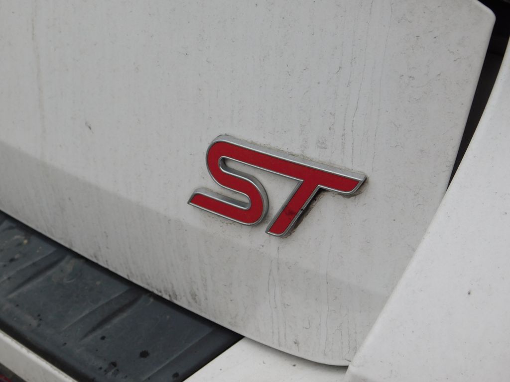 Thumbnail: 2021 Ford Explorer - 3