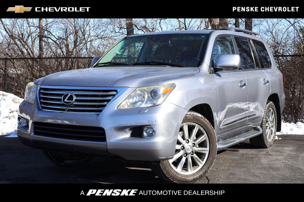 2009 Lexus LX 570 Hero Image