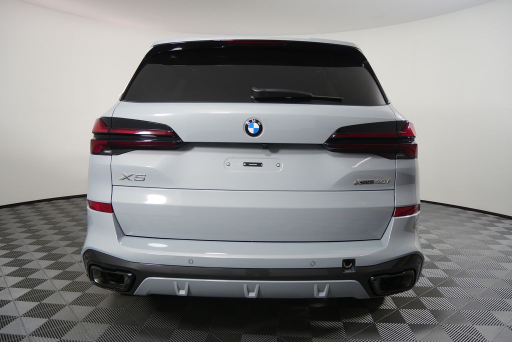 Thumbnail: 2026 BMW X5 - 4