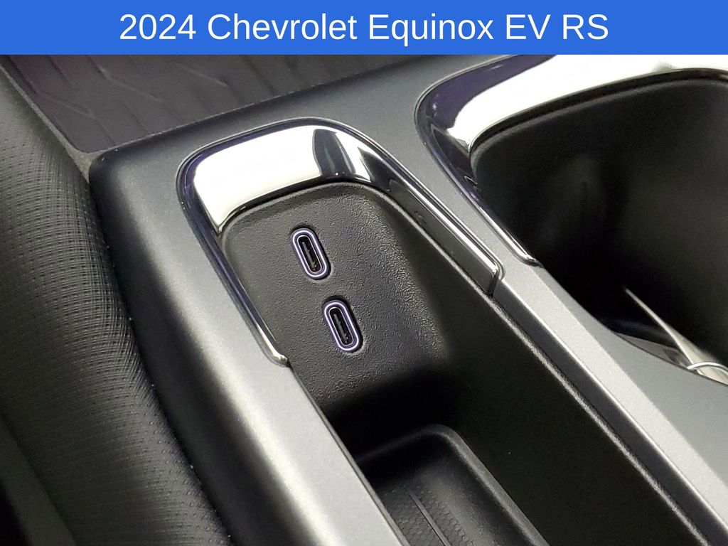 2024 Chevrolet Equinox EV RS 34