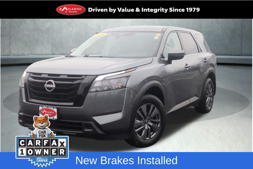 Gray (Gun Metallic) 2024 Nissan Pathfinder SUV / Crossover All-Wheel Drive 9-Speed Automatic