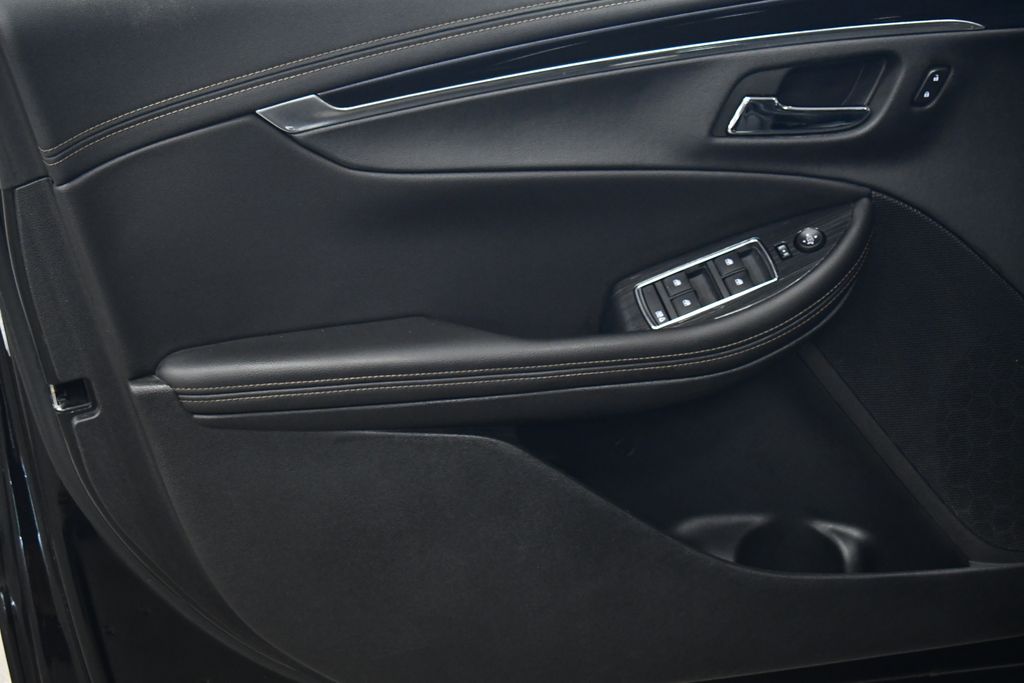 Thumbnail: 2018 Chevrolet Impala - 14