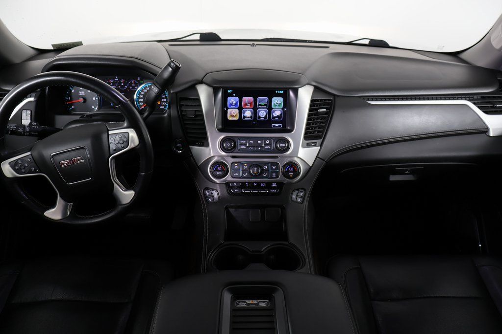 Thumbnail: 2017 GMC Yukon XL - 8